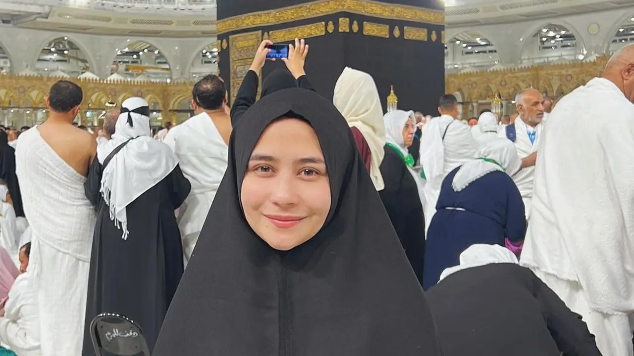 Prilly Latuconsina