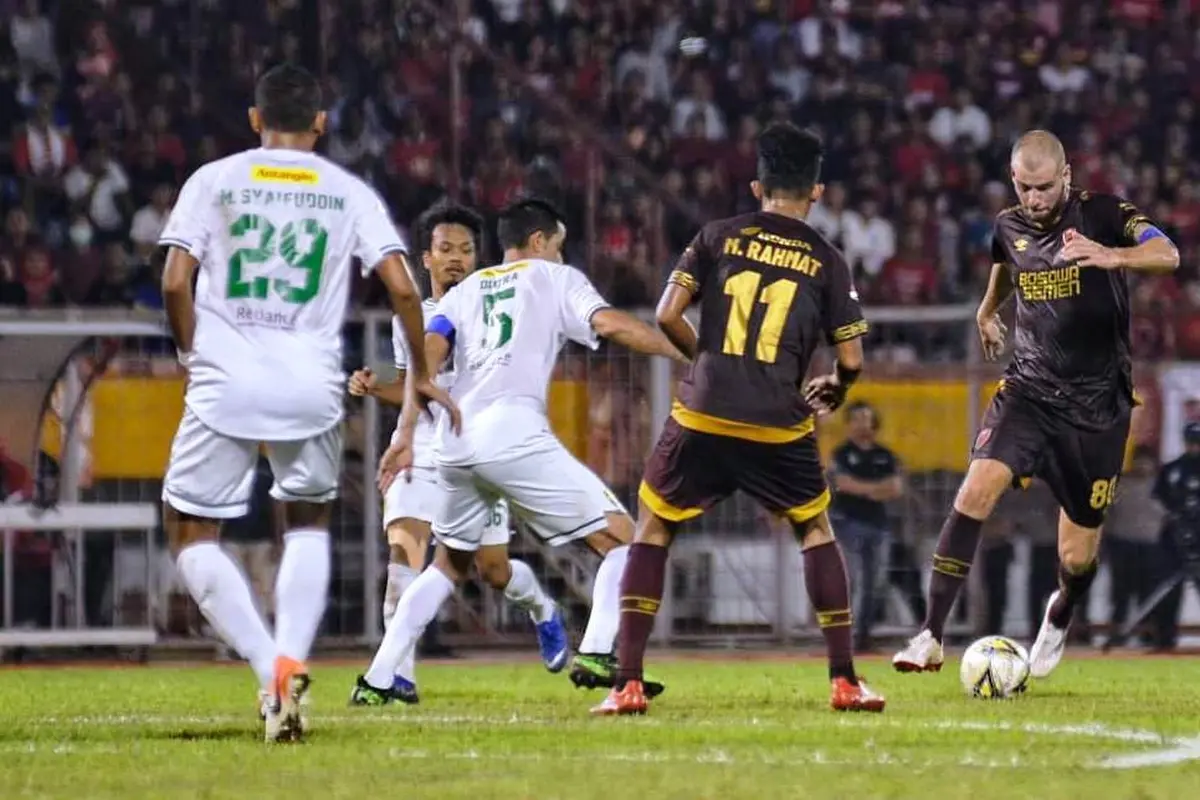 PSM Makassar Vs Persebaya Surabaya