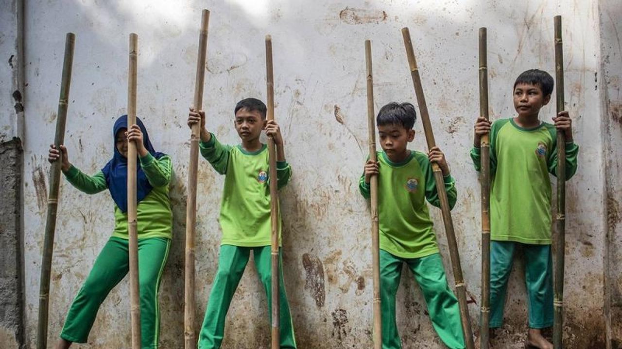Mendidik Generasi Digital: Menjaga Arah Belajar di Tengah Gempuran Teknologi
