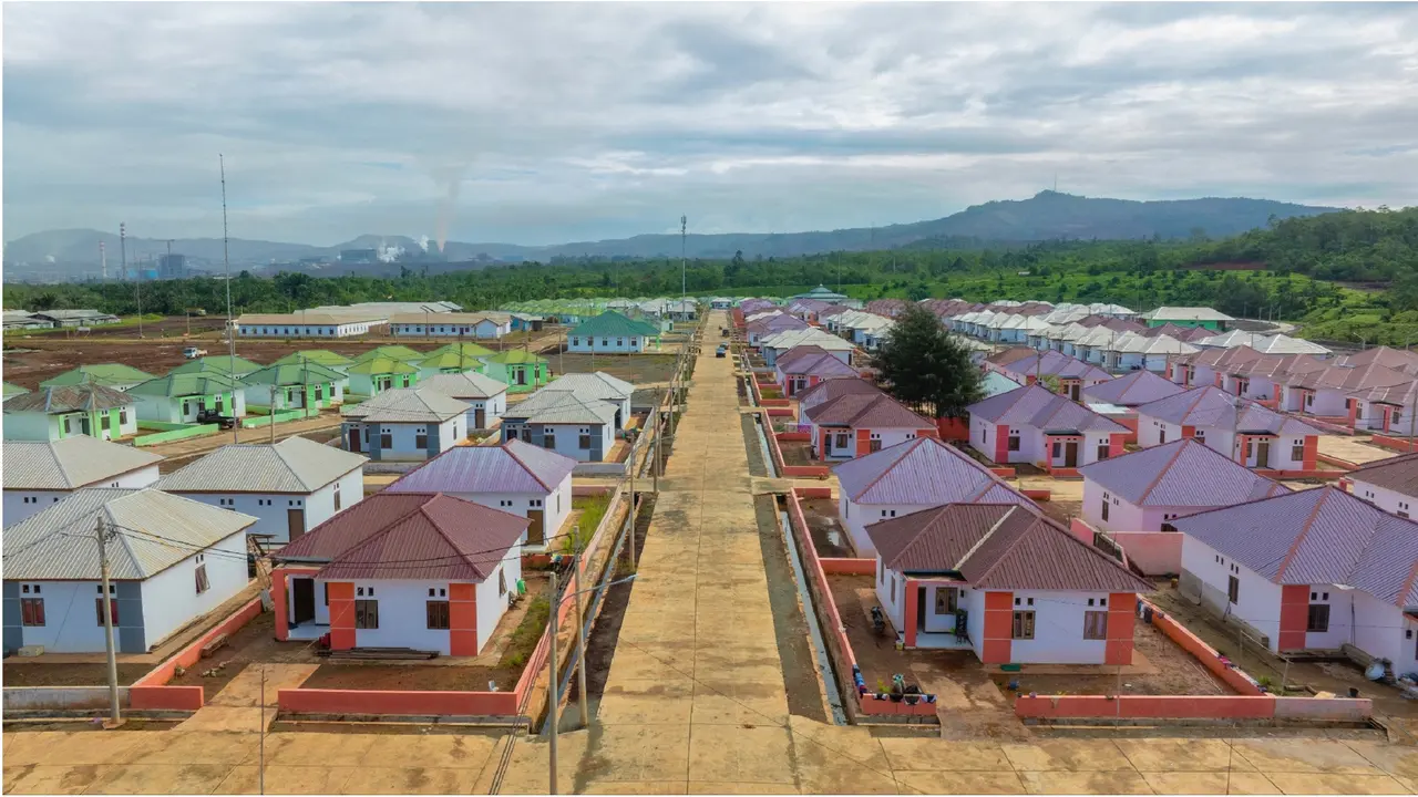 Model hunian (rumah) Permukiman Baru Desa Kawasi, Pulau Obi, Halmahera Selatan
