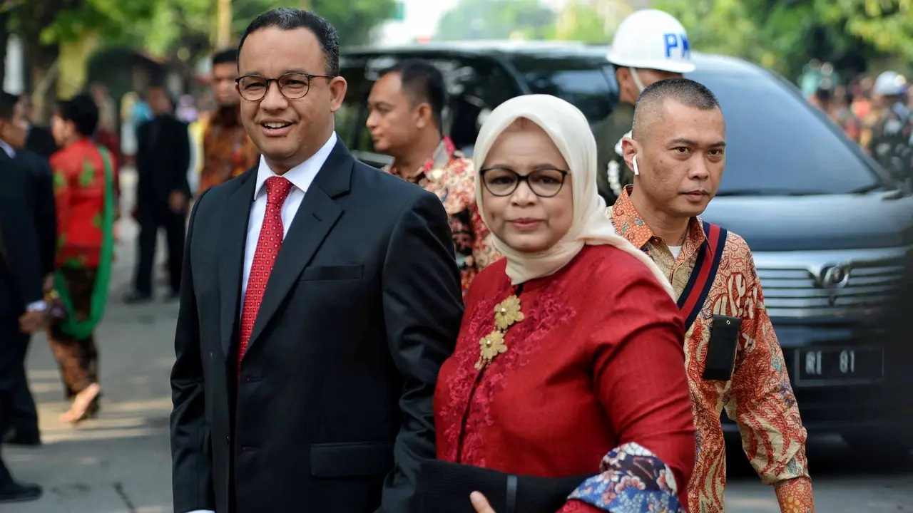 [Bintang] Pejabat Diacara Pernikahan Kahiyang Ayu dan Bobby Nasution -Anies Baswedan