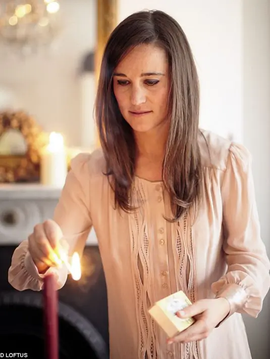 Awal mula perkenalan Pippa dan James di tahun 2012 silam. Keduanya sering terlibat dalam bidang olahraga yang sama. Mereka bertukar pesan, berkencan, bahkan lomba olahraga ski di Norwegia. (AFP/Bintang.com)