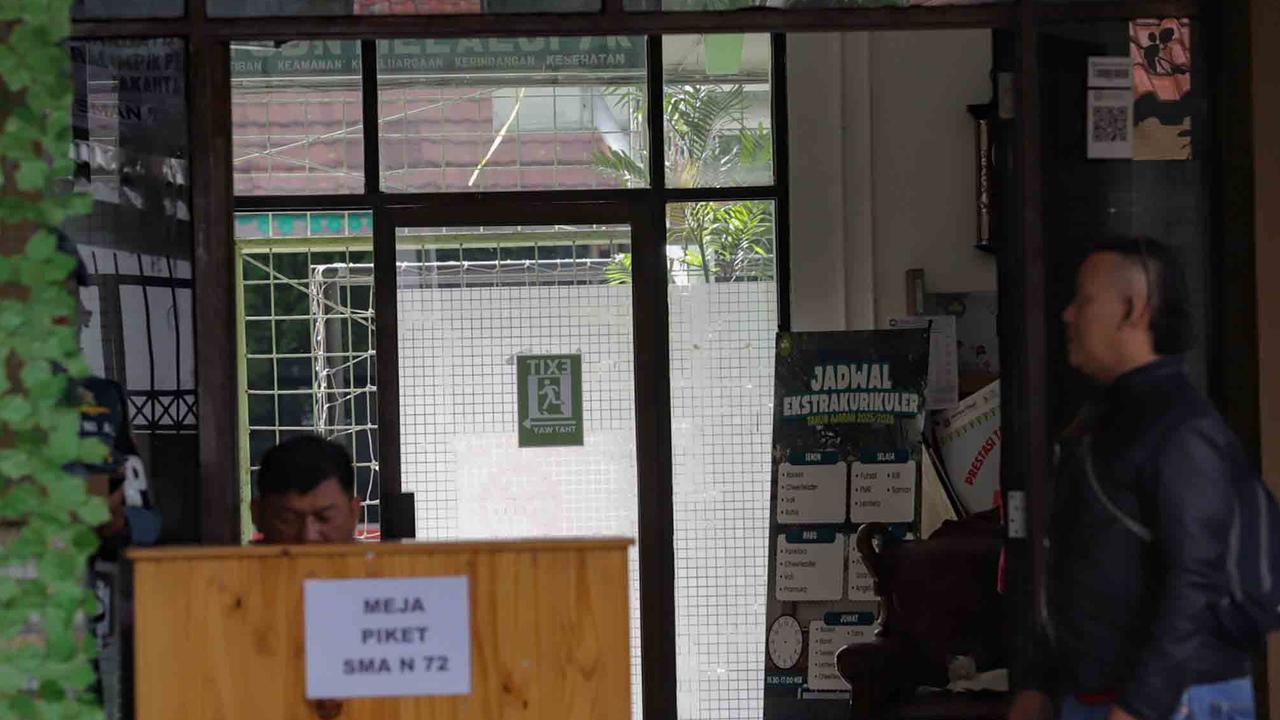 FOTO: Pascaledakan, SMAN 72 Jakarta Gelar Belajar Daring