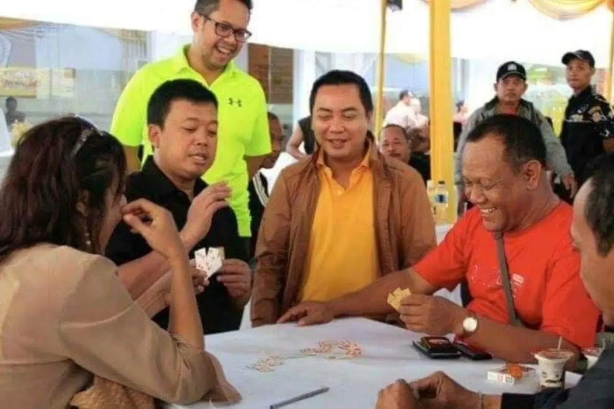 Heboh Video Nusron Wahid Lagi Main Gaple