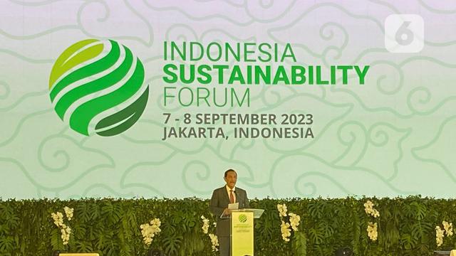 Menteri Koordinator Bidang Kemaritiman dan Investasi Luhut Binsar Pandjaitan menyebut Indonesia memiliki potensi energi terbarukan yang besar (Liputan6.com/Teddy Tri Setio Berty).