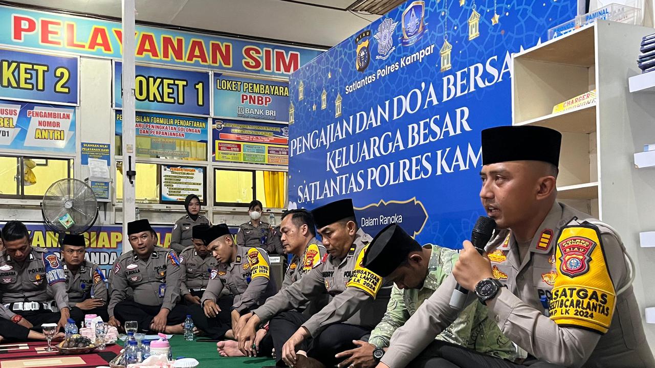 Satlantas Polres Kampar Gelar Doa Bersama