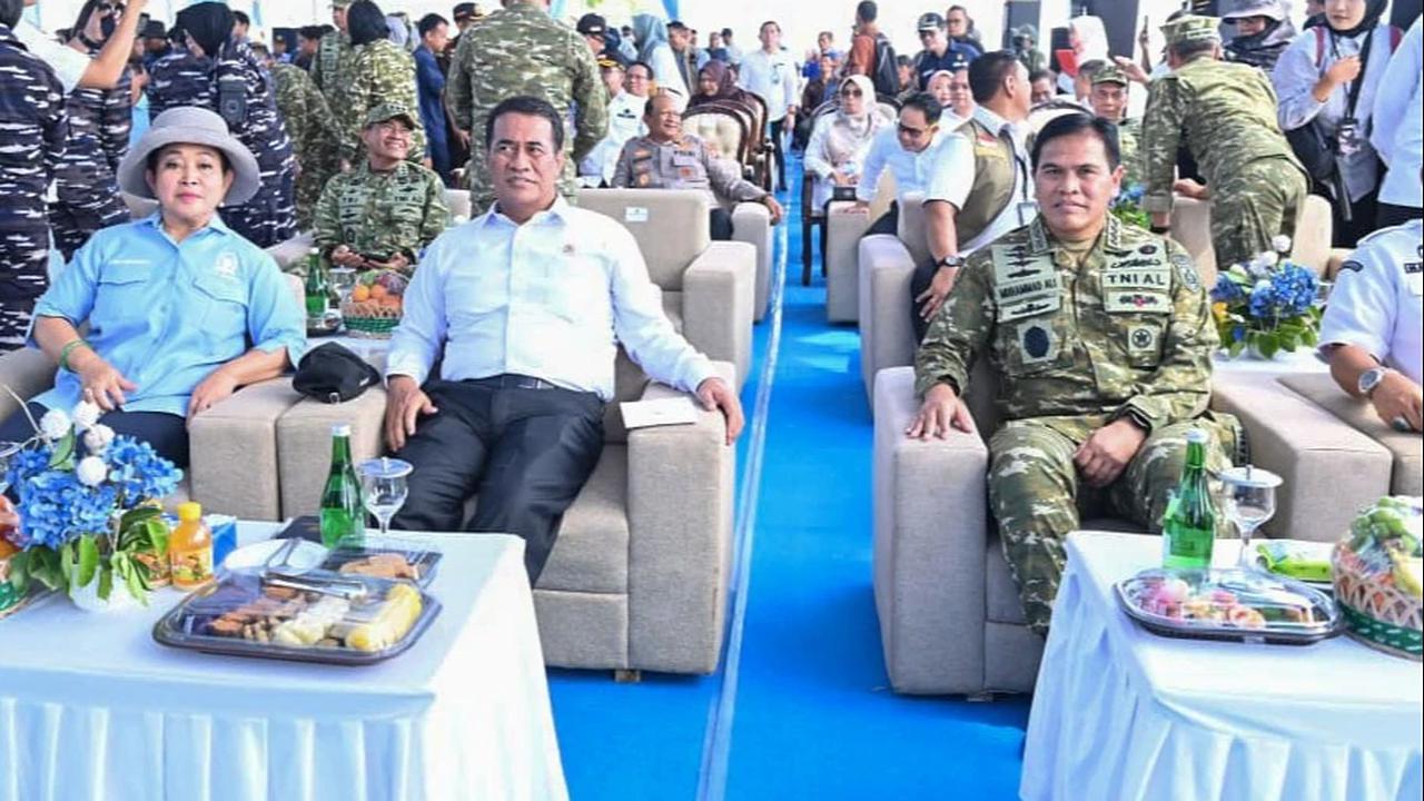 FOTO: Panen Raya Kedelai Digelar di Nganjuk