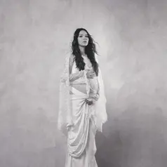 Kehamilan pertama menjadi momen yang begitu spesial bagi Alyssa Daguise. [@alyssadaguise].