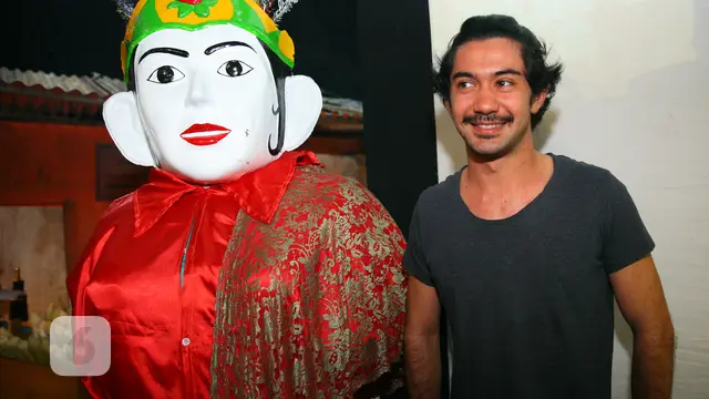 [Bintang] Reza Rahadian