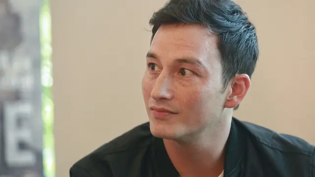 [Fimela] Mike Lewis