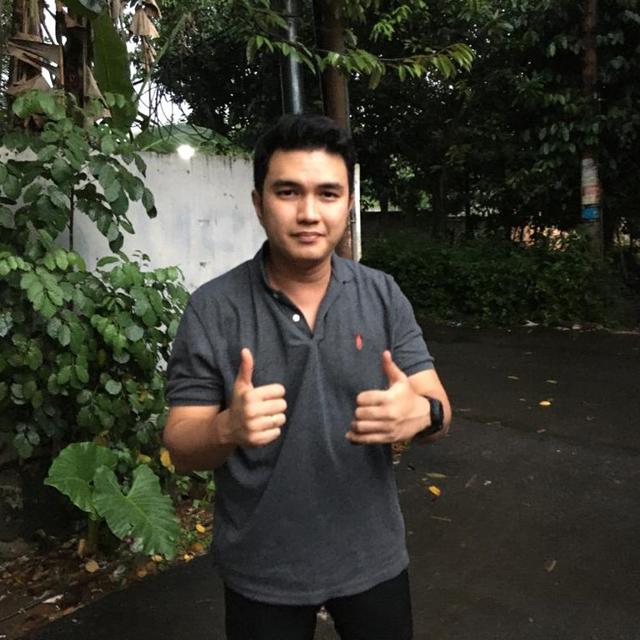 Aldi Taher (ist/ Munady Widjaja)