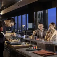 Omakase di Hotel Langham menghadirkan Chef Juntaro Fujimura./copyright istimewa