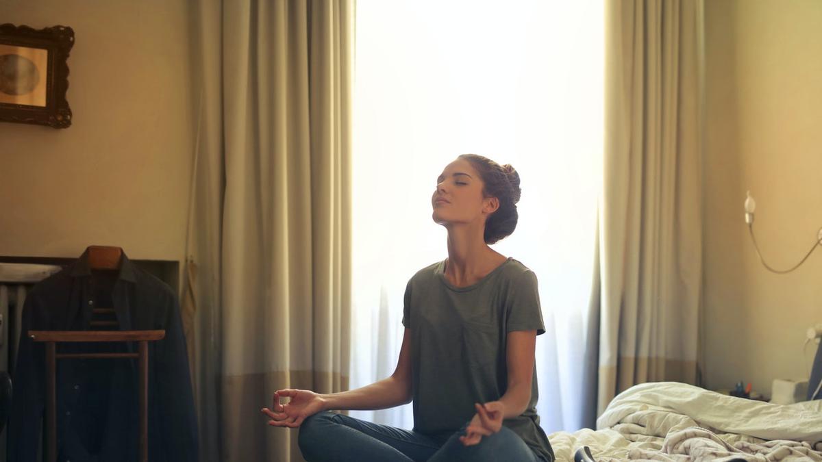 6 Tips Mengatasi Burnout untuk Mencegah Kesehatan Mental Menurun