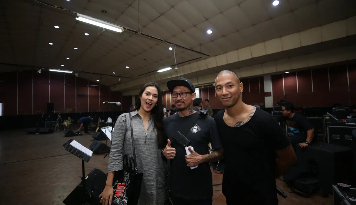 Raisa Andriana dan Marcell Siahaan  (Daniel Kampua/© Fimela.com)