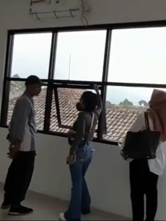 Sekolahan Yuni Shara (Instagram/yunishara36)