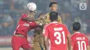 Momen berbahaya sempat diciptakan Yusuf Meilana saat laga menyisakan 10 menit, tapi masih bisa diadang kiper Dewa United, Sonny Stevens. (Liputan6.com/Helmi Fithriansyah)