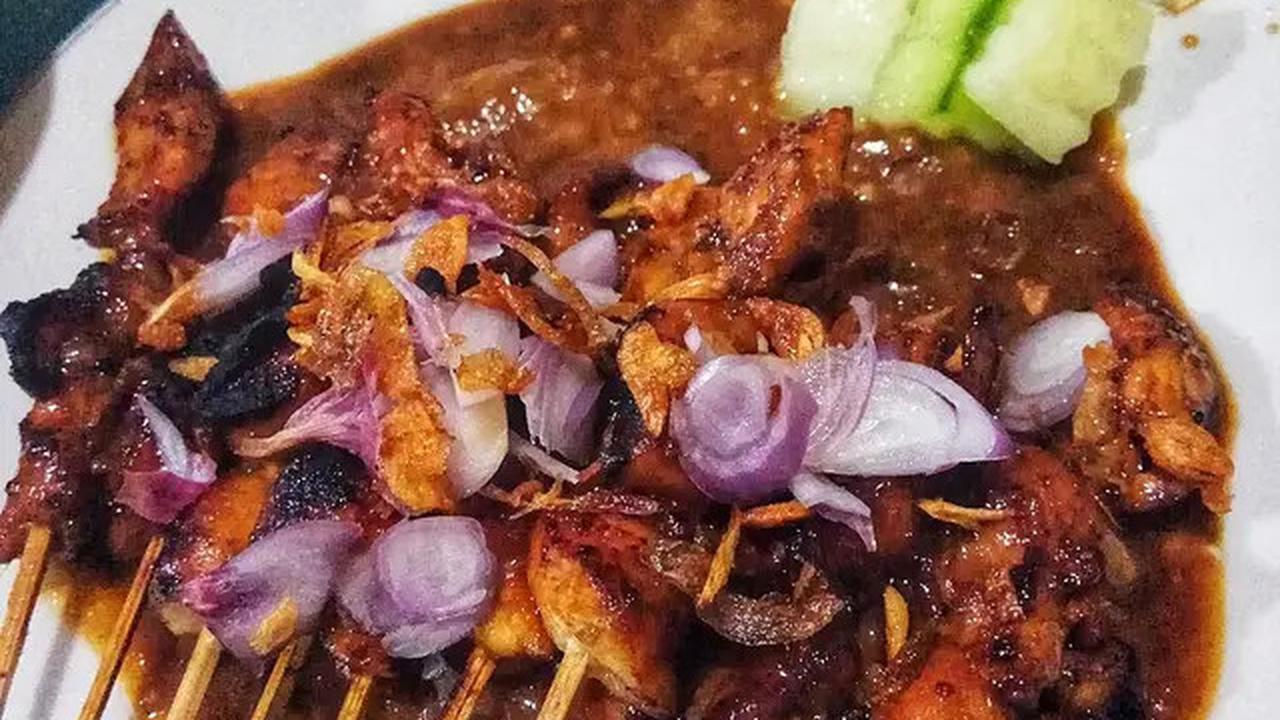 12 Rekomendasi Tempat Makan Enak di Dekat Stasiun Solo Balapan