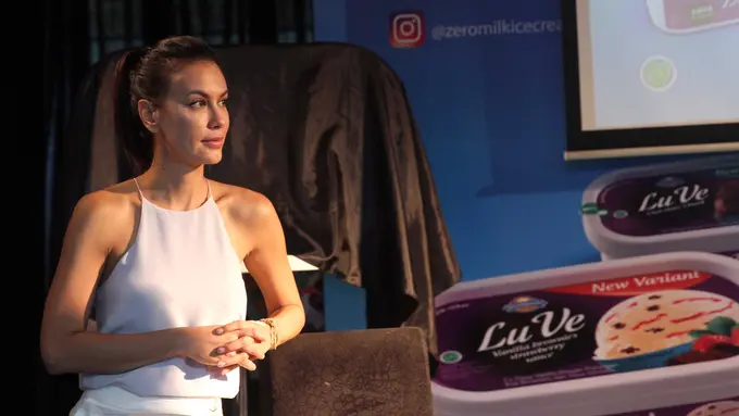 [Bintang] Sophia Latjuba