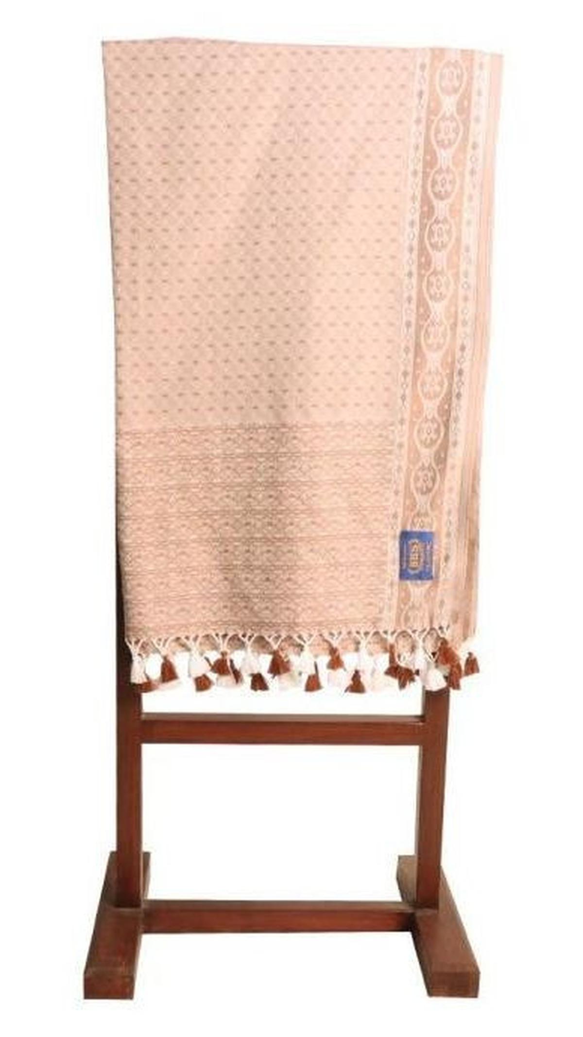 9. Serban Subaiyah BHS Classic Motif Jacquard<br>