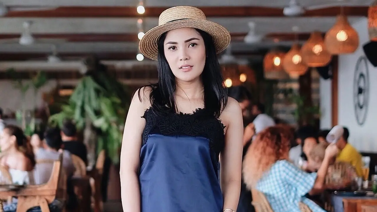 Nindy Ayunda