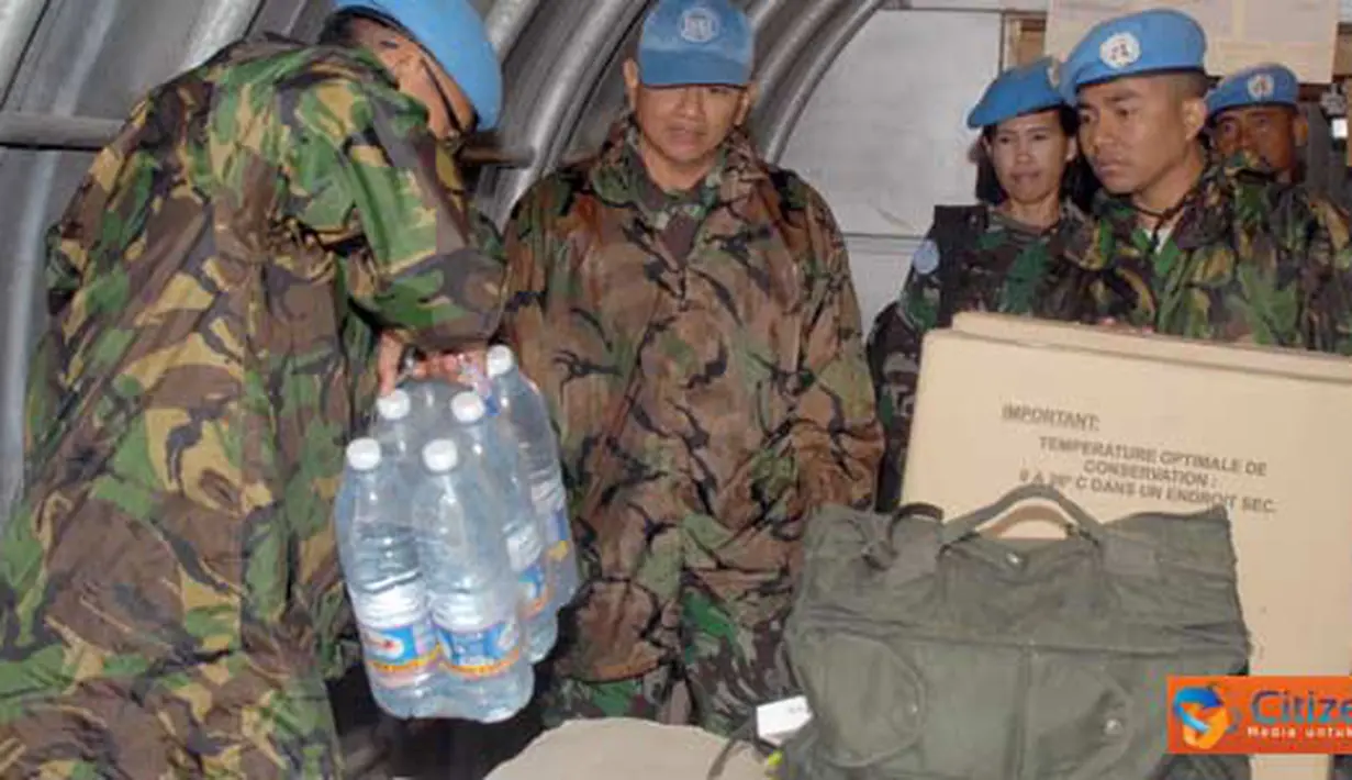Citizen6, Lebanon: Tim Hygiene Inspection dari Unifil, sedang melakukan pemeriksaan standar kebersihan di Markas Satgas Yonif Mekanis Konga XXIII-E / Unifil (Indobatt), Senin (4/4). (Pengirim: Badarudin)