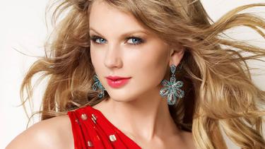 10 Contoh Makeup Natural Selebritis Hollywood Yang Bisa Anda