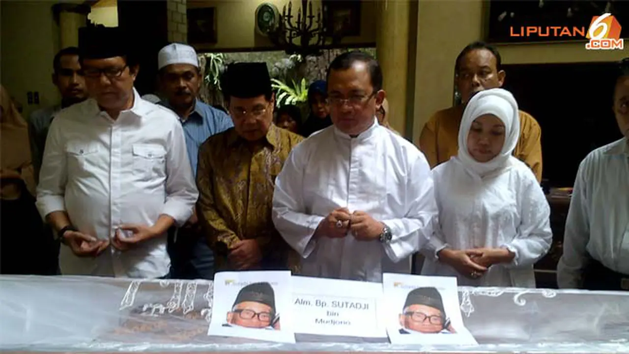 jenazah-ayah-prio-130930b.jpg