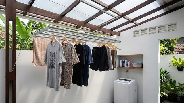 Jemuran Gantung Plafon untuk Rumah Berlahan Sempit
