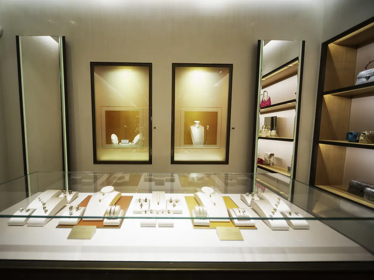 Intip Interior Penuh Kenyamanan dari Butik Bulgari di Grand Hyatt Hotel Jakarta Photo Fimela