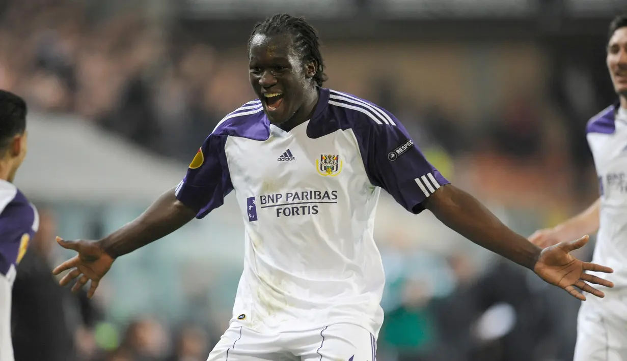 1. Anderlecht (41 Gol). Selama 4 musim di Anderlecht, yaitu musim 2008/2009 sampai dengan 2011/2012, Romelu Lukaku mencatatkan penampilan sebanyak 98 di semua ajang kompetisi dan mencetak 41 gol. (AFP/John Thys)