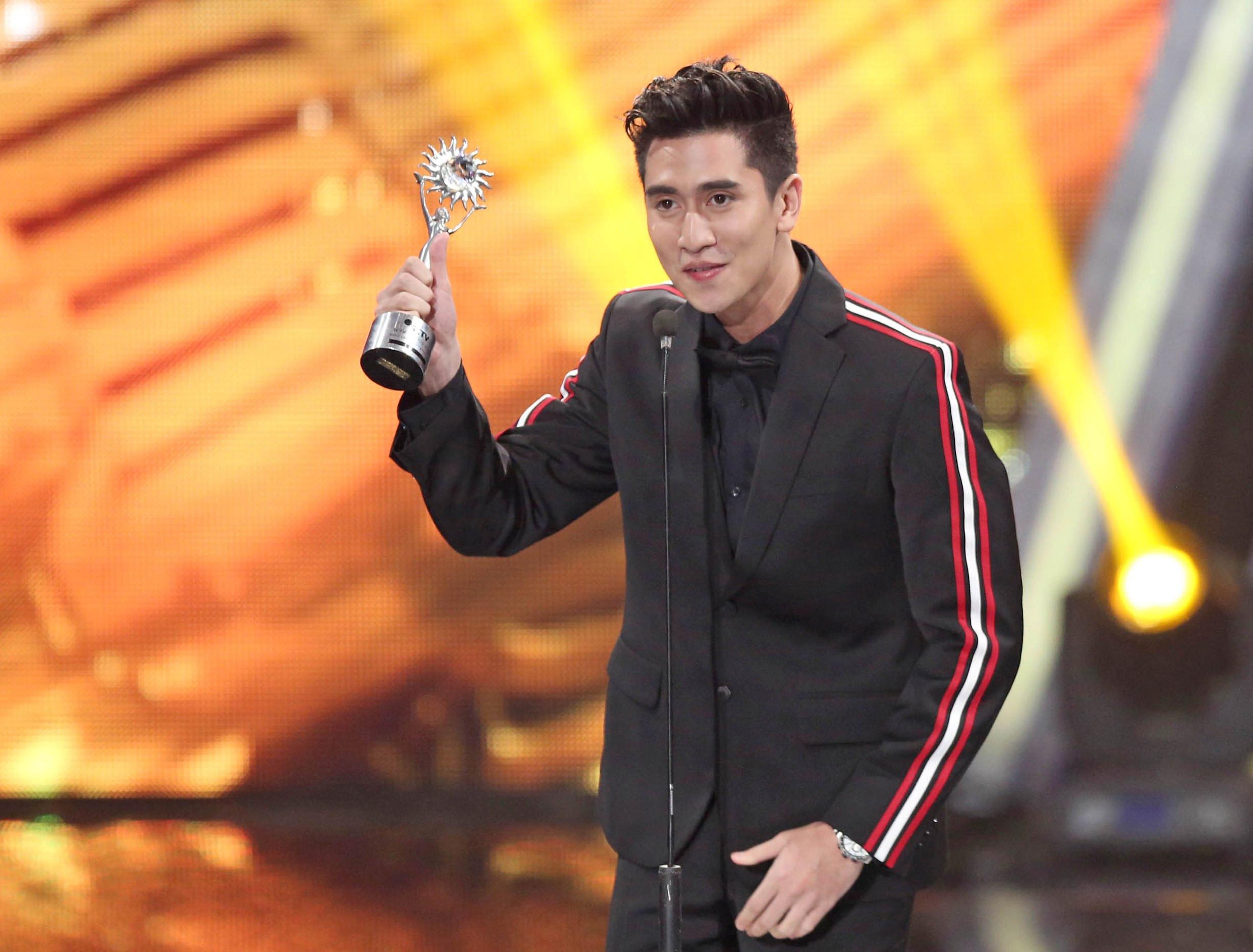 Verrell Bramasta Kalahkan 4 Sahabat Di Sctv Awards 2017 Showbiz Liputan6 Com