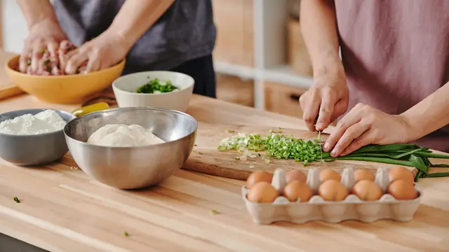Resep Masakan Rumahan Pakai Bahan Terjangkau yang Bisa Siap dalam 30 Menit