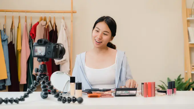 Ilustrasi Influencer