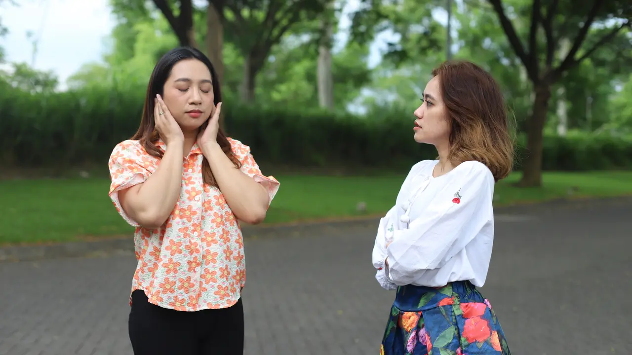 wanita desember menjauhi