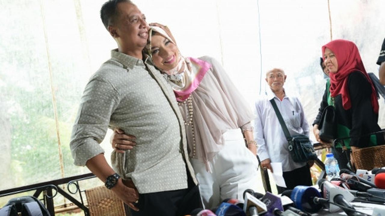 Didampingi suami, Arzetty klarifikasi penggerebekan di Hotel Arjuna