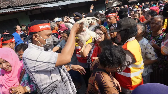 Pembagian Ayam Gratis Sebanyak 1.500 Ekor