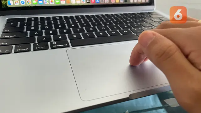 Macbook Air M4 13 Inci