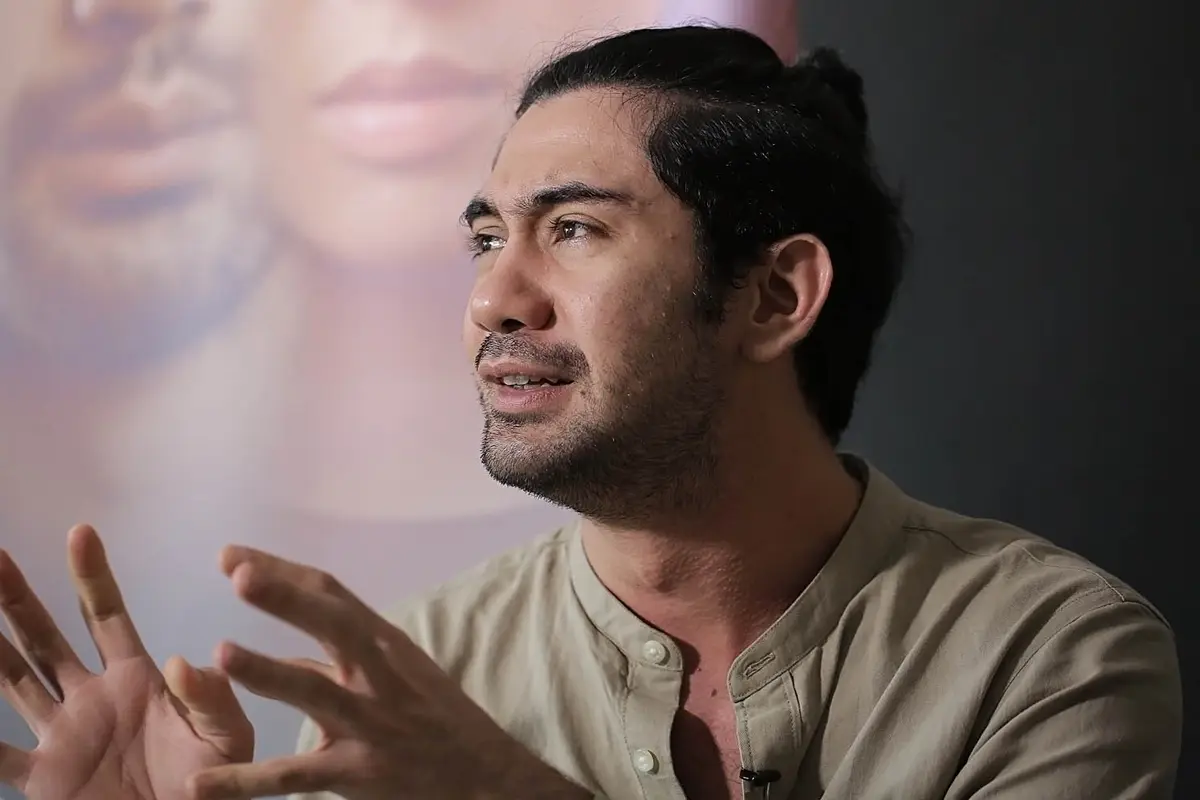 [Bintang] Reza Rahadian