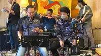 Ketua MPR RI Bambang Soesatyo bersama Youtuber Atta Halilintar.