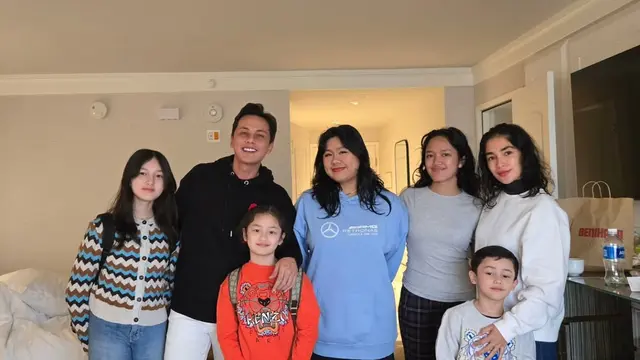 Potret Ultah Amel Anak Pertama Ussy Sulistiawaty, Diwarnai Kejutan dan Doa (credit: instagram/andhiiikapratama)