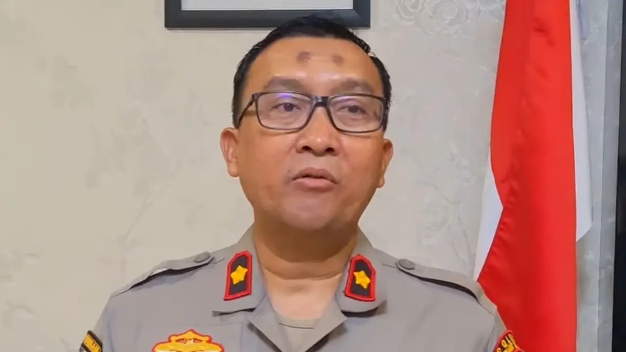 Kapolsek Ciputat Timur, Komisaris Bambang Askar Sodiq