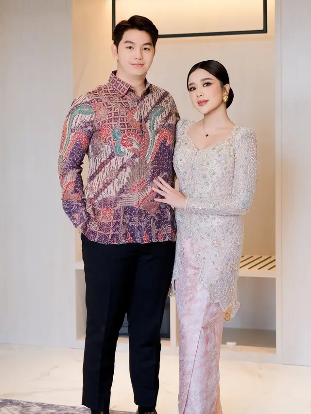Makeup Brisia Jodie saat kondangan di Kampung Halaman. [@brisiajodie96]