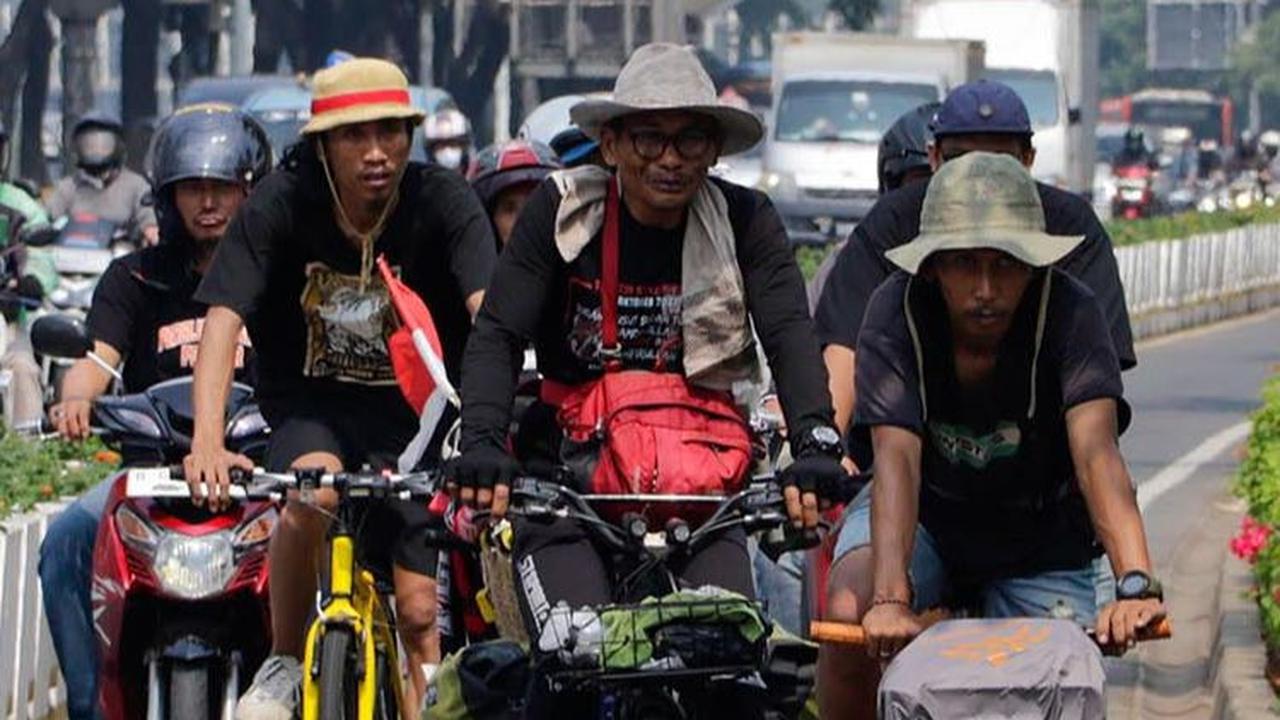 "Alhamdulillah, sambutan dan pengawalan mereka seperti tidak ada sekat dan tidak ada rivalitas," ujar Midun.