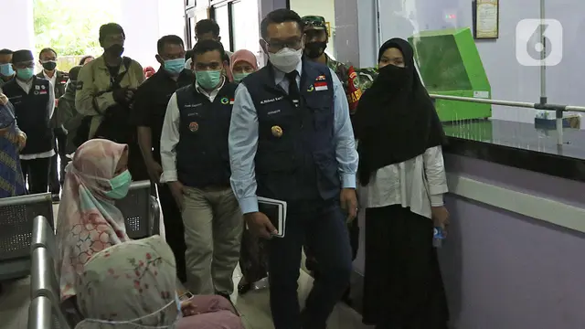 FOTO: Ridwan Kamil Tinjau Simulasi Vaksinasi COVID-19 di Depok