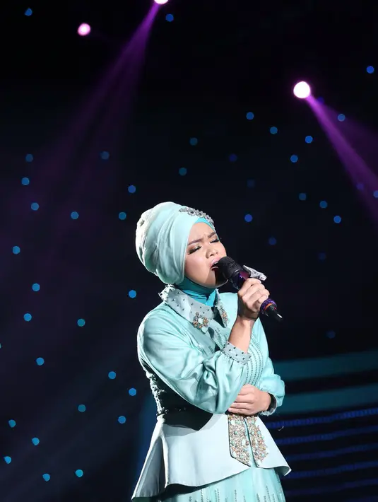 Tasya masih beruntung, karena kontestan asal Riau ini masih diberi kesempatan untuk tampil pada babak Wildcard minggu depan. (Andy Masela/Bintang.com)