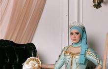 Bertema Aladin dan Jasmine, Ini Potret Prewedding Reza DA dan Amira Tunangannya