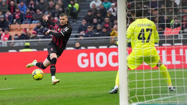Hasil Liga Italia: AC Milan Dipermalukan Sassuolo di San Siro