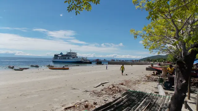 Pinggir pantai Pulau Atauro lokasi bersandar sebelum ke Gunung Manukoko. (Dok: Gunung Bagging https://www.gunungbagging.com/manukoko/)