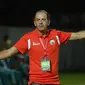 Pelatih Persija Jakarta Paulo Camargo akan mengevaluasi penampilan timnya usai imbang di Jayapura. (Liputan6.com/Helmi Fithriansyah)