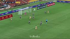 Brett Holman mencetak gol yang dibutuhkan Brisbane Roar saat meraih kemenangan 3-2 atas Perth Glory. Laga kedua tim Liga Australia...